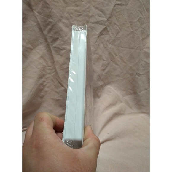 Babe VHS New Sealed - Picture 3 of 3